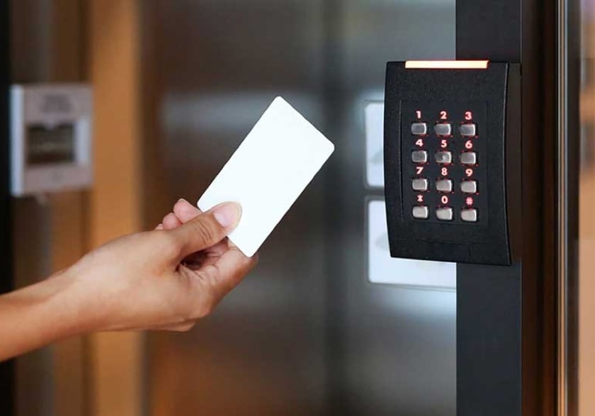 Kartlı Geçiş Sistemleri